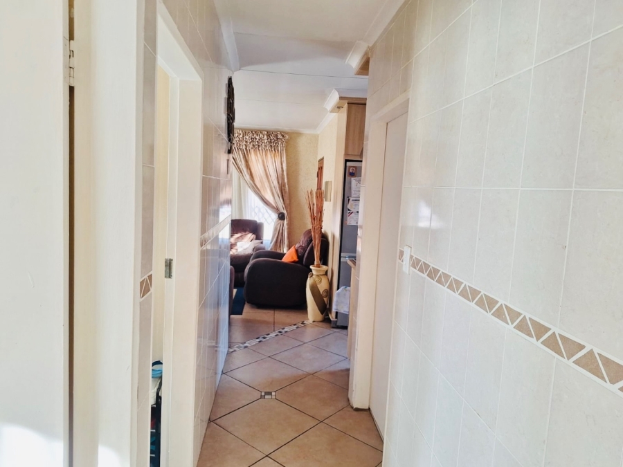 3 Bedroom Property for Sale in Mabopane Unit X North West